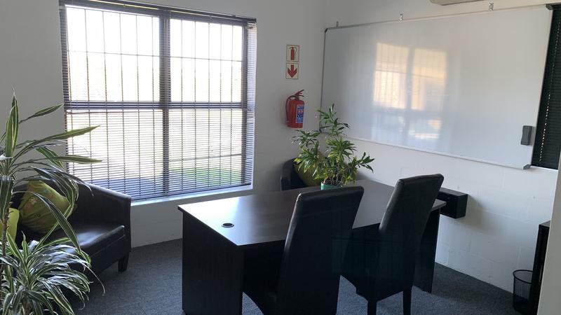To Let Commercial Property for Rent in Maitland Western Cape